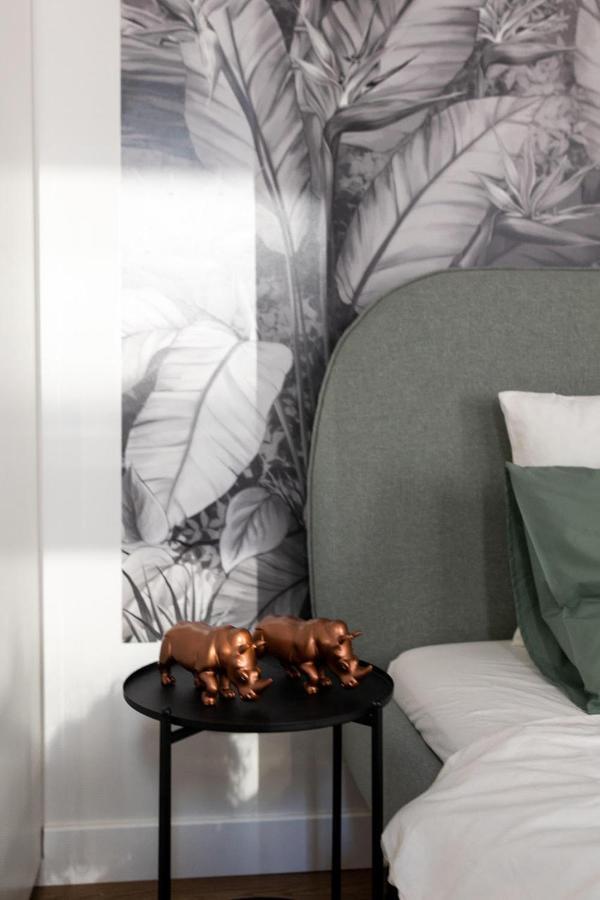 Lion Apartments - Premium Studio With Balcony คราคูฟ ภายนอก รูปภาพ