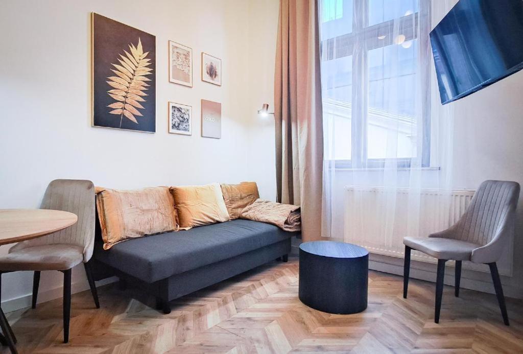 Lion Apartments - Premium Studio With Balcony คราคูฟ ภายนอก รูปภาพ